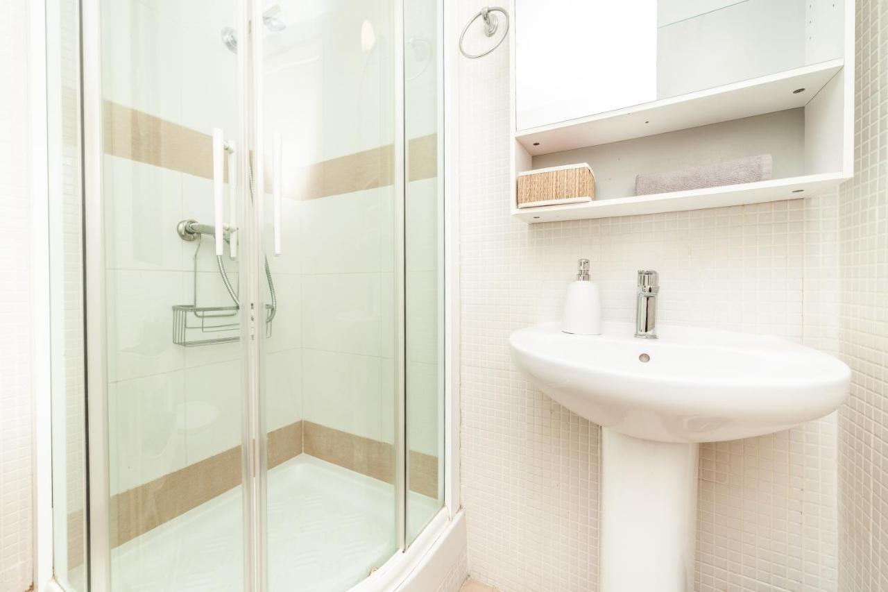 Apartamentos Gran Via 732 Barcelona Buitenkant foto