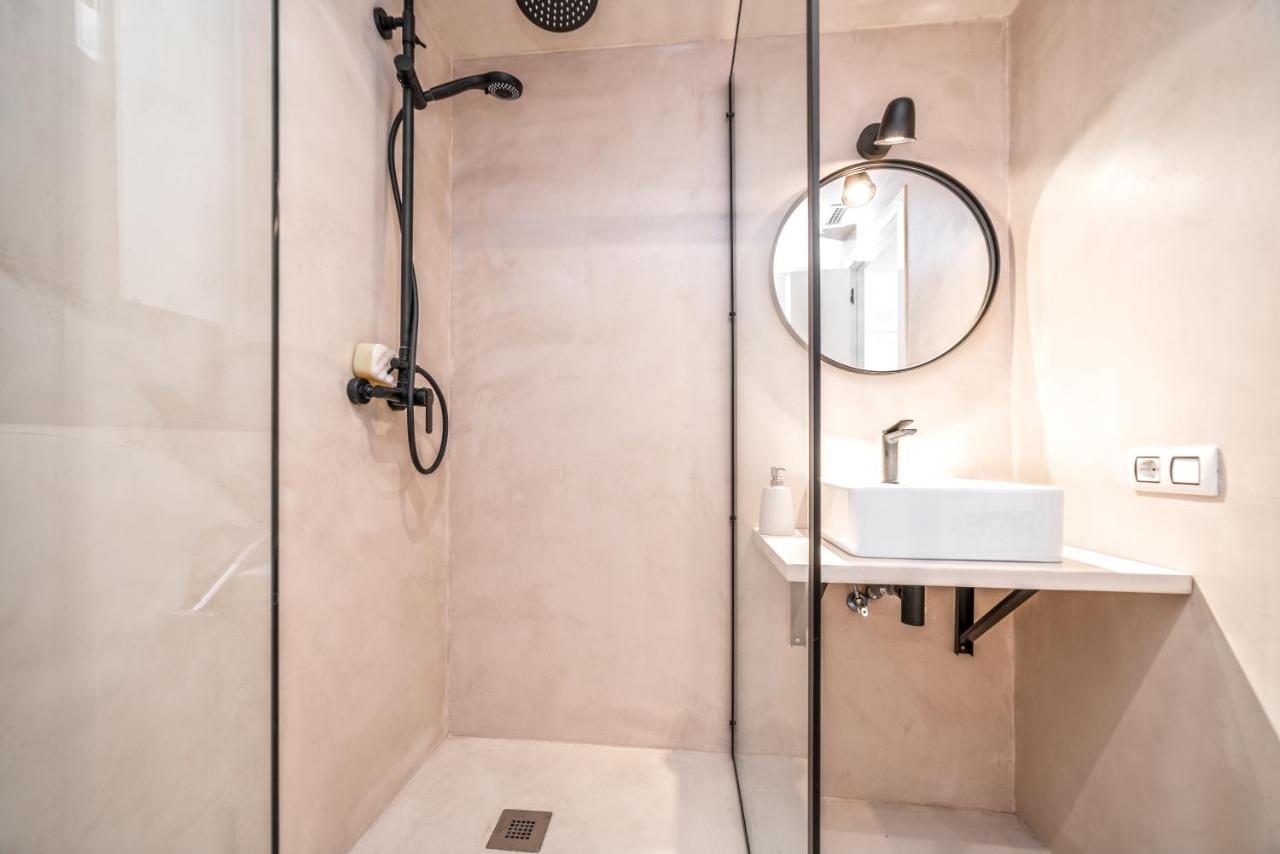Apartamentos Gran Via 732 Barcelona Buitenkant foto