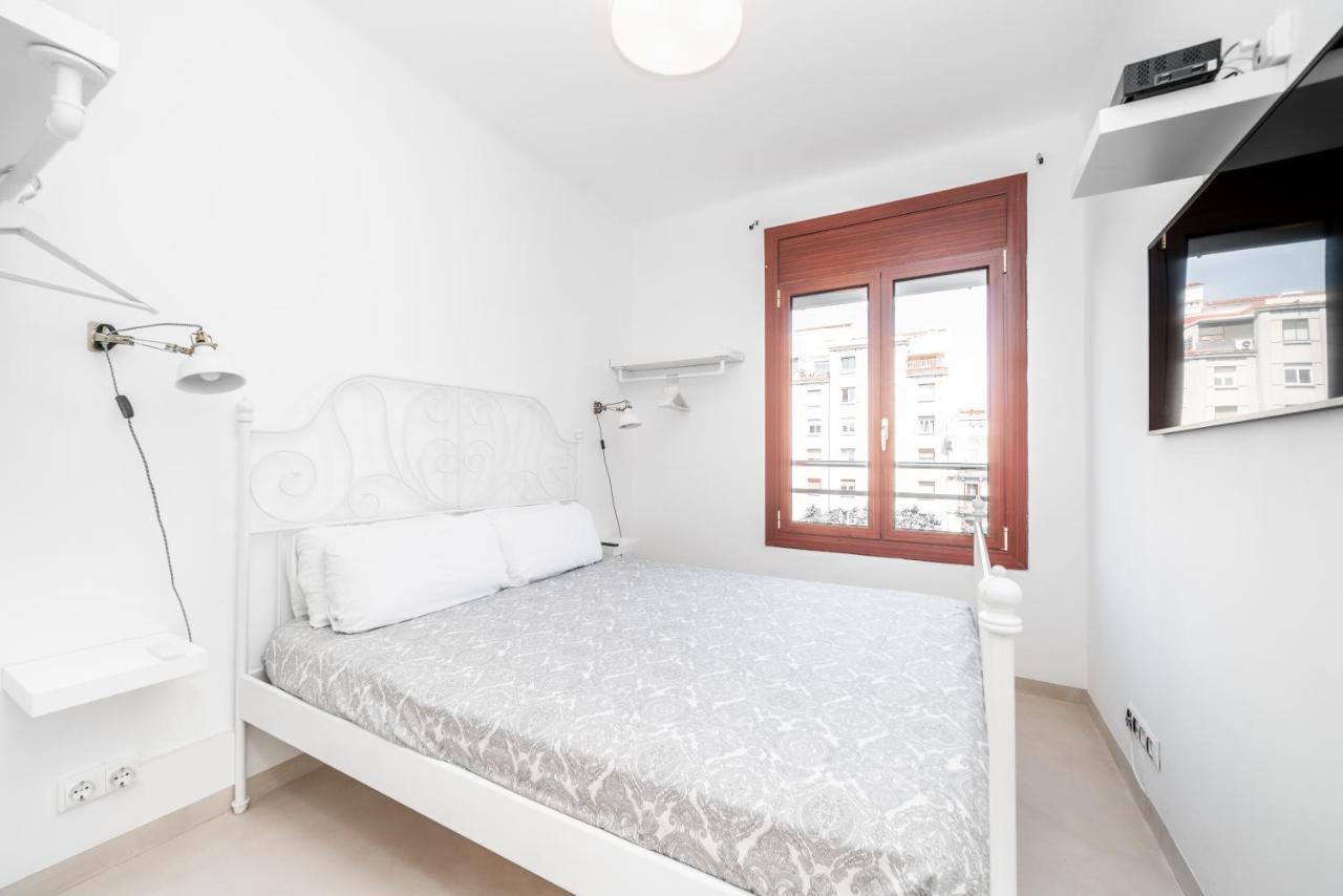 Apartamentos Gran Via 732 Barcelona Buitenkant foto